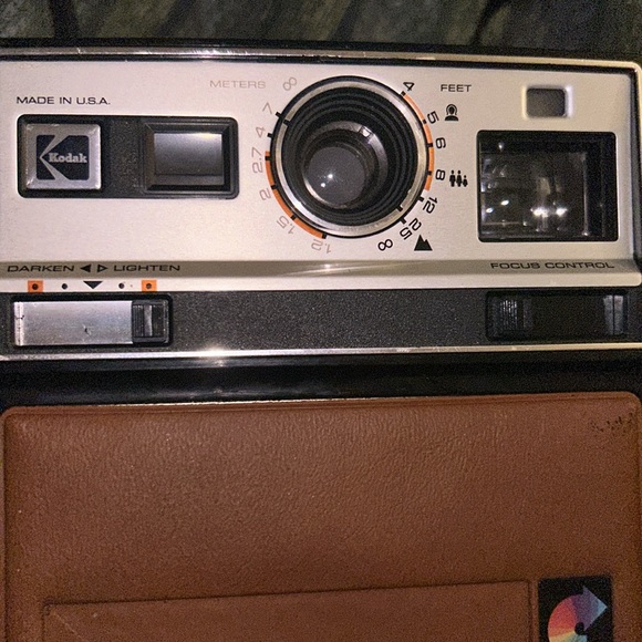 Vintage Kodak Polaroid not sure if it still works but last year it did!!! - Picture 4 of 4